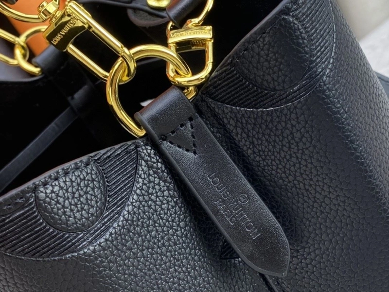 LV Bucket Bags 4233H-1309
