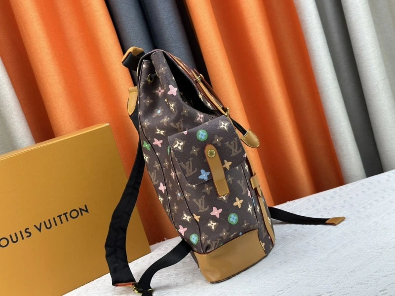 LV Backpacks 4233H-1316