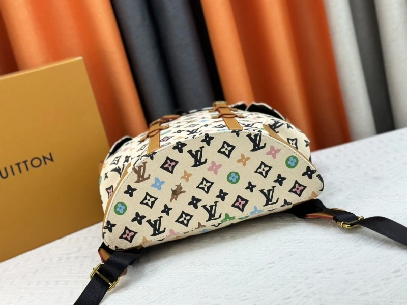 LV Backpacks 4233H-1317