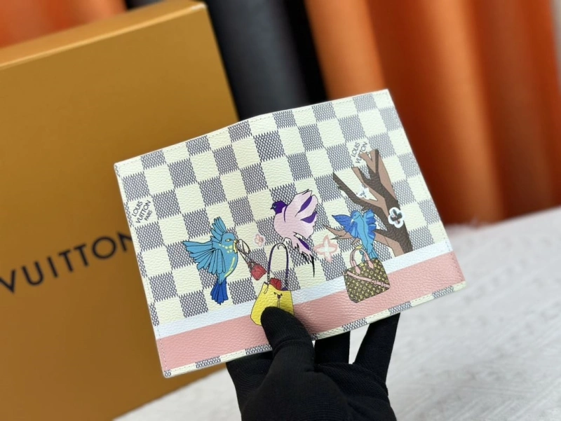 LV Wallets 4233H-1354
