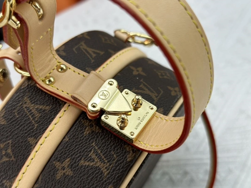 LV Round Bags 4233H-1370