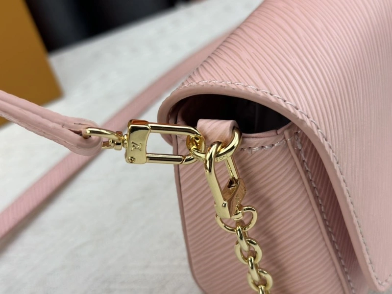 lv twist De*1m bags 4233h-1379