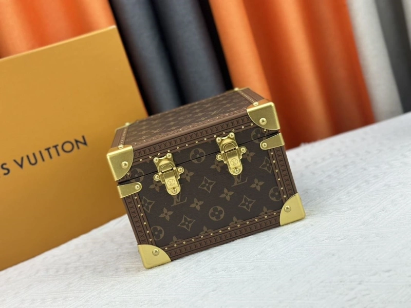 LV Box Bags 4233H-1387