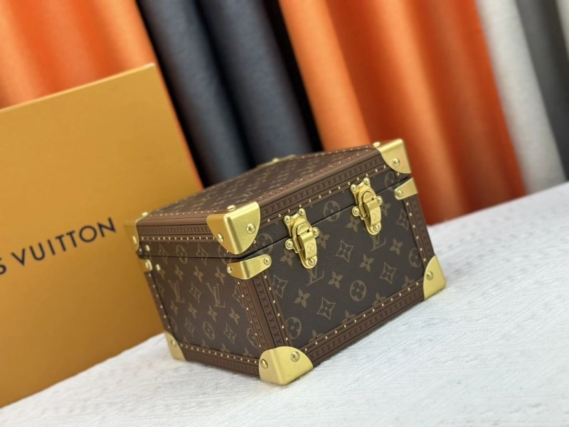 LV Box Bags 4233H-1387