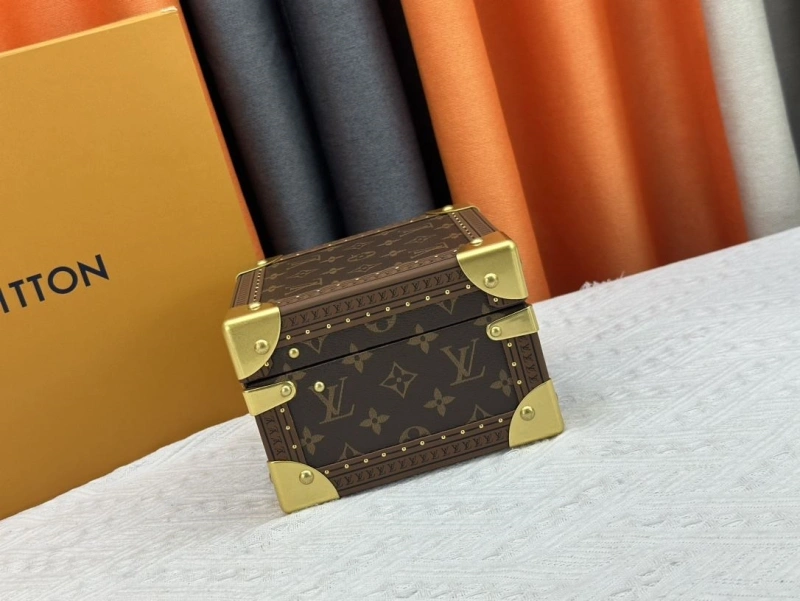 LV Box Bags 4233H-1388