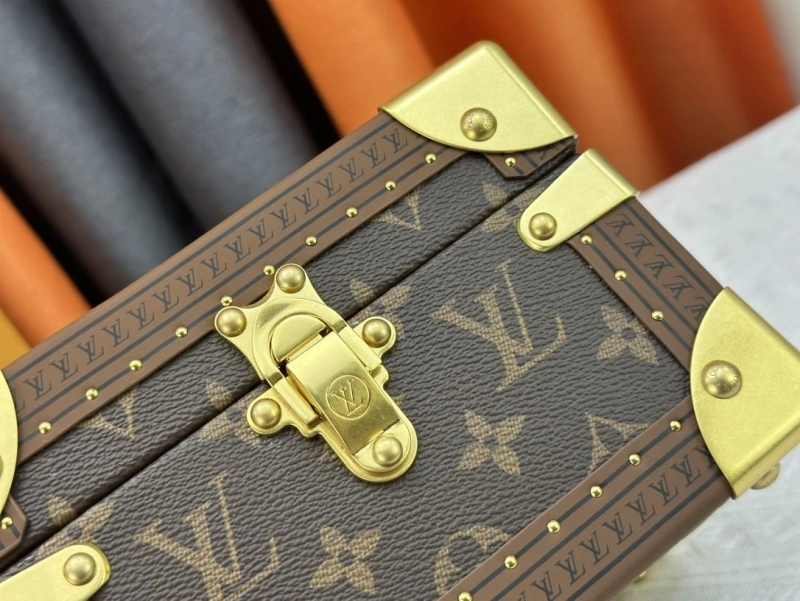 LV Box Bags 4233H-1388