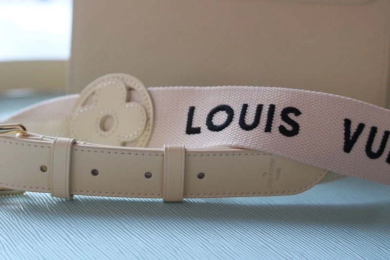 lv twist De*1m bags 4233h-1470