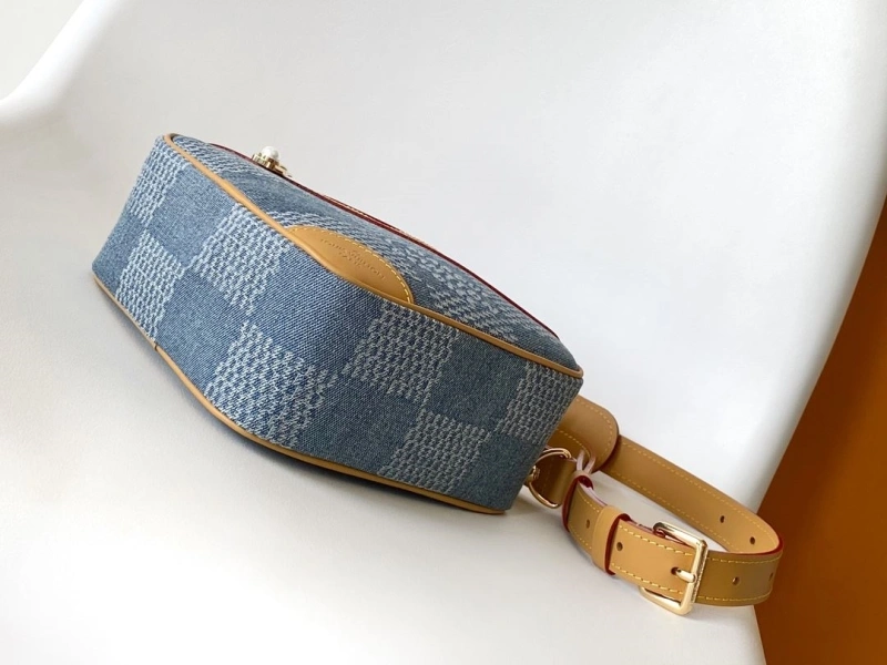 LV Box Bags 4233H-1484
