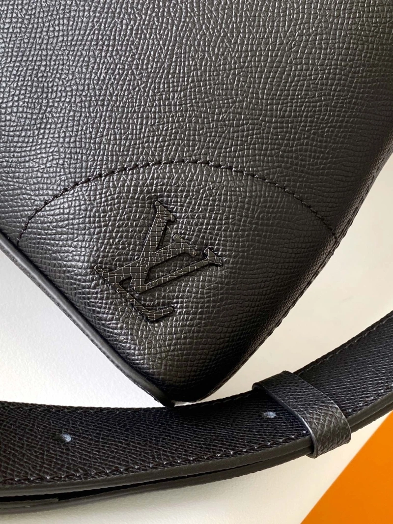LV Mens Briefcases 4233H-1540
