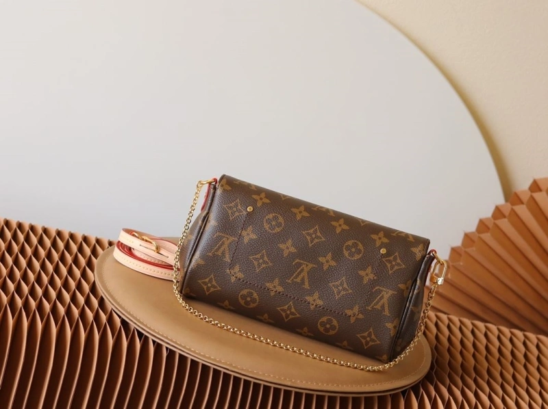 LV Clutch Bags 4233H-1552