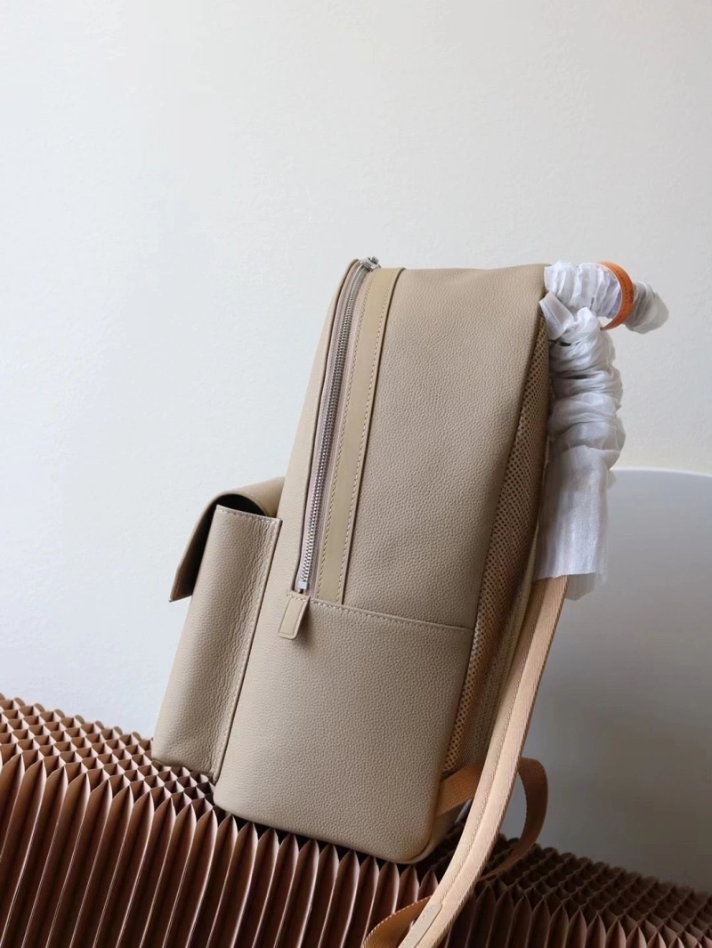 LV Backpacks 4233H-1580