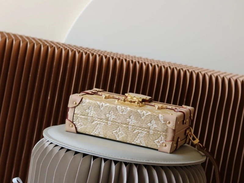 LV Box Bags 4233H-1599