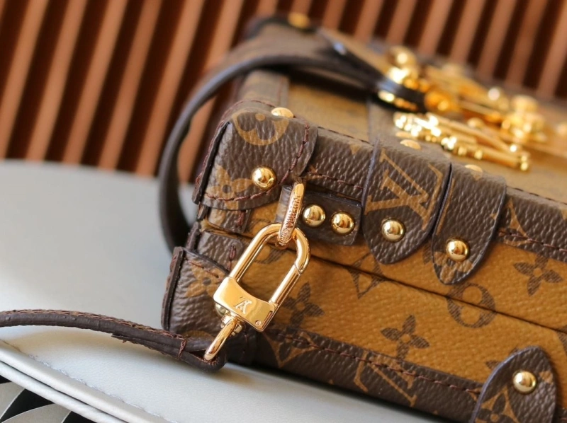 LV Box Bags 4233H-1600