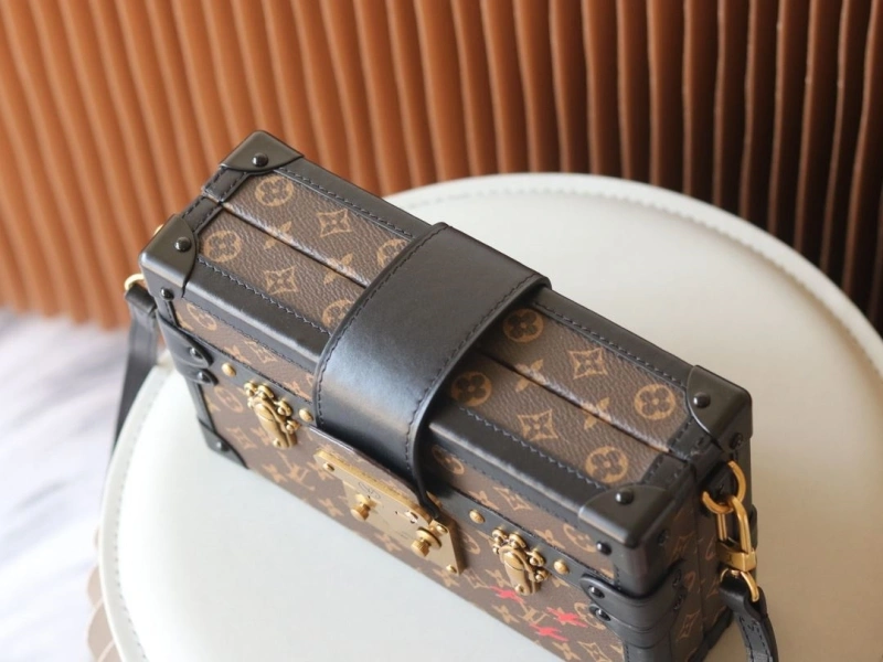 LV Box Bags 4233H-1601
