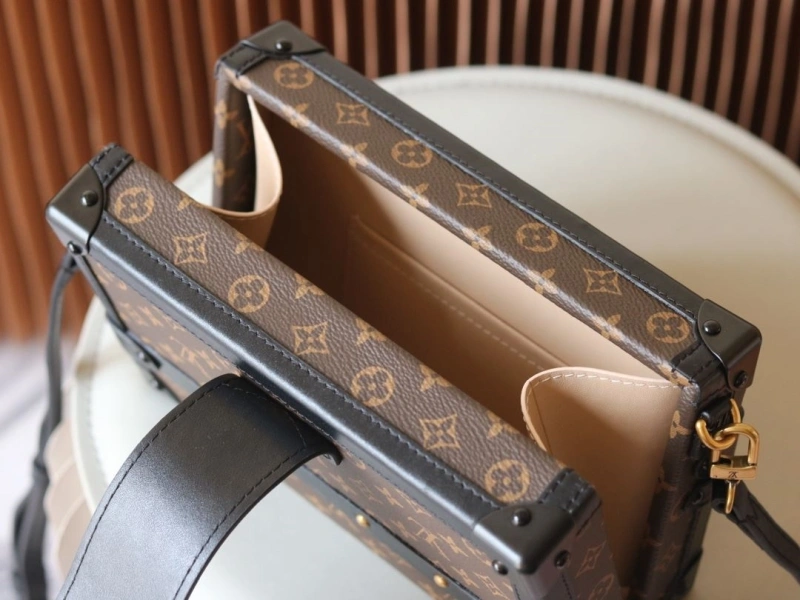LV Box Bags 4233H-1601