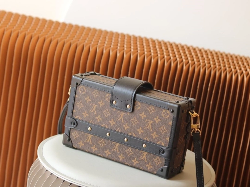 LV Box Bags 4233H-1602