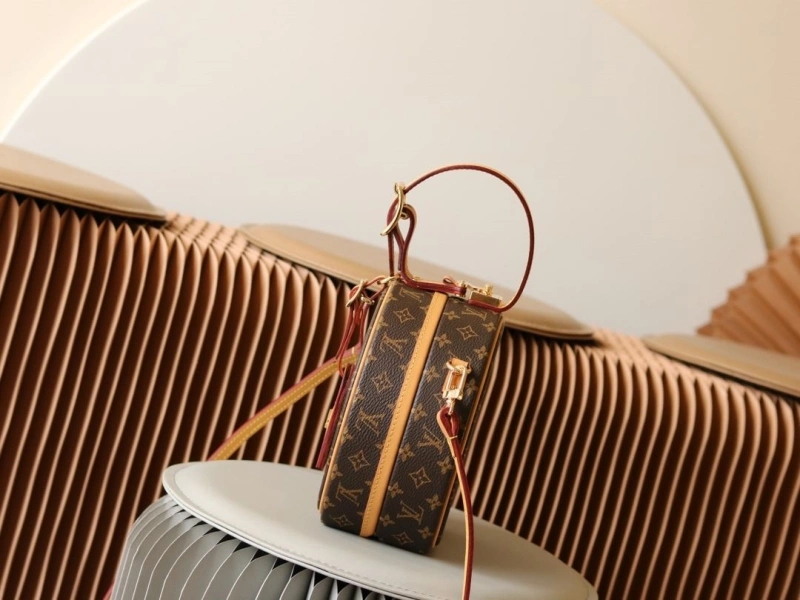 LV Round Bags 4233H-1603