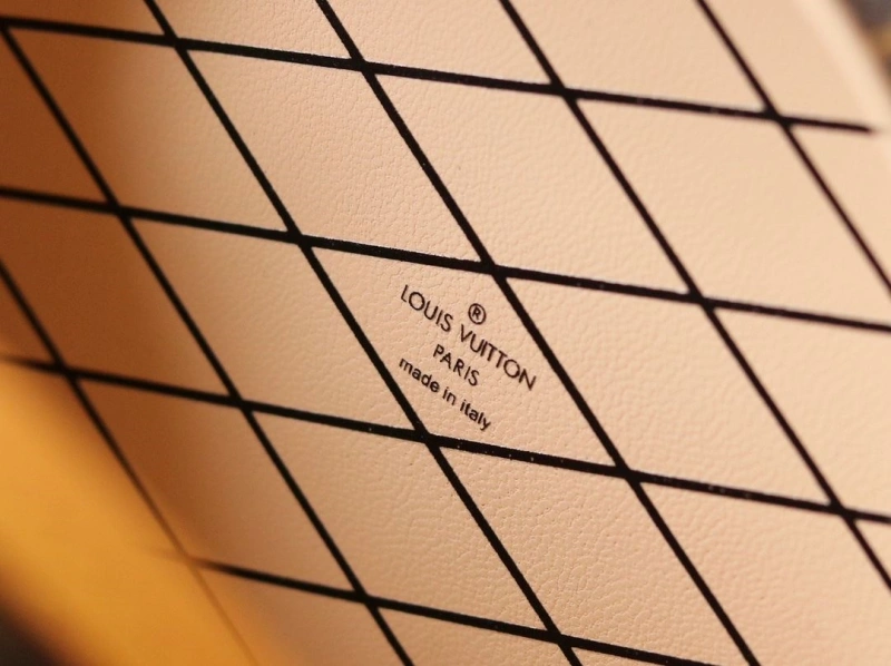 LV Round Bags 4233H-1603