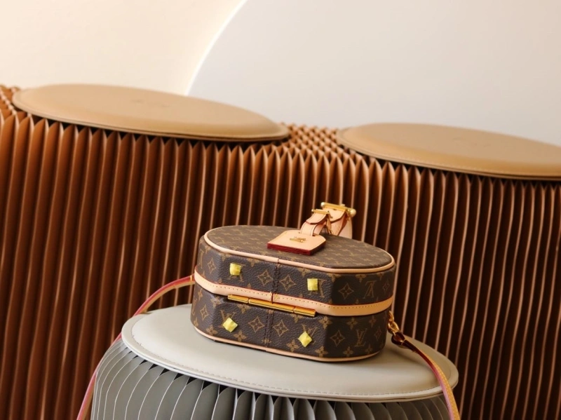 LV Round Bags 4233H-1604