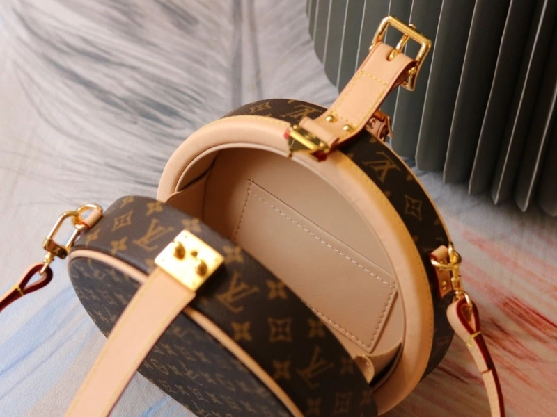 LV Round Bags 4233H-1604