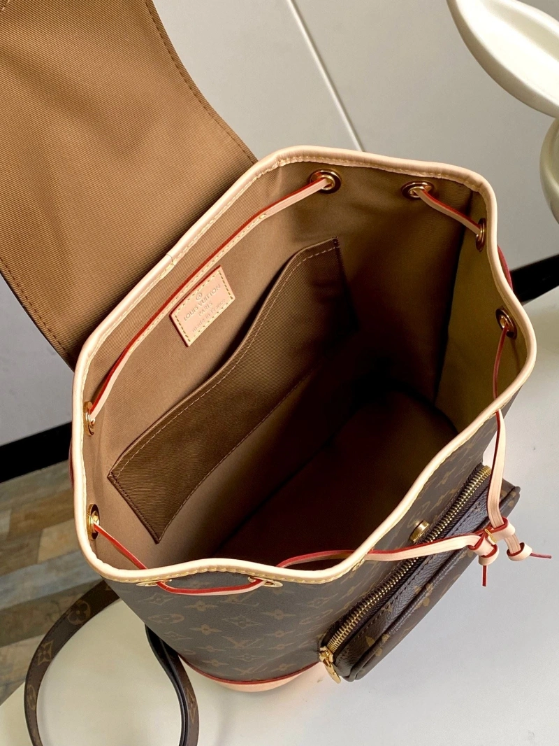 LV Backpacks 4233H-1665