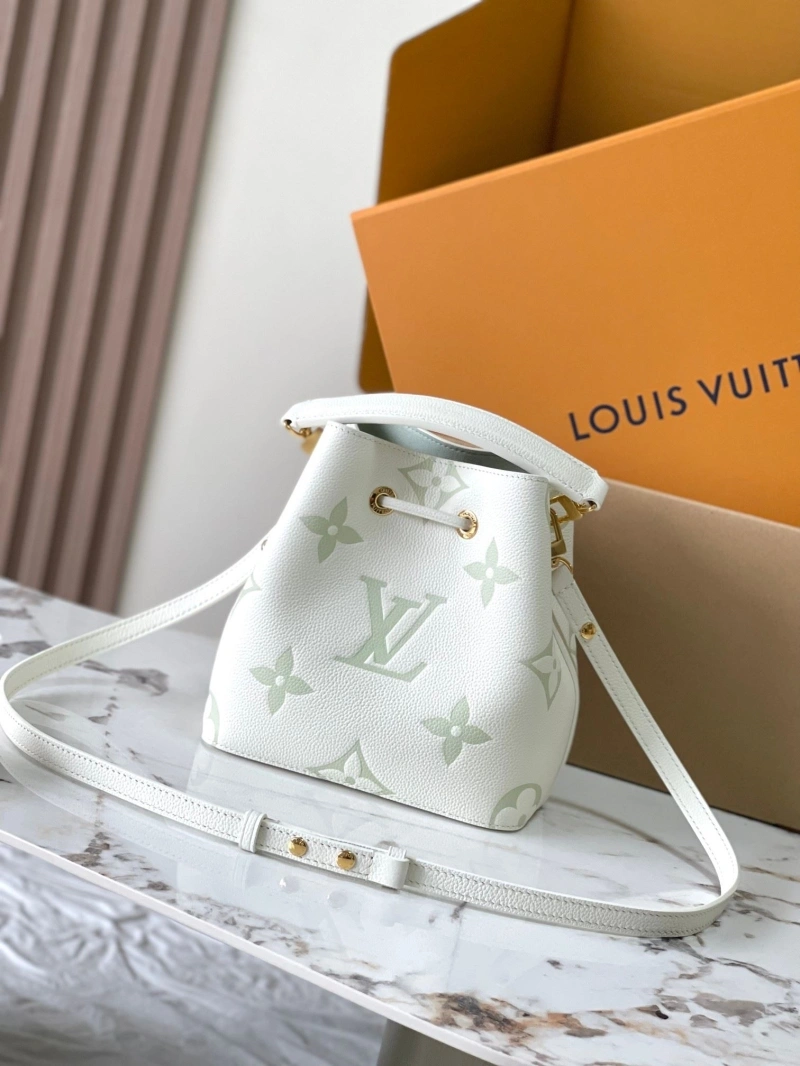 LV Bucket Bags 4233H-1694