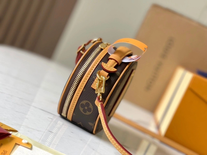 LV Round Bags 4233H-1698
