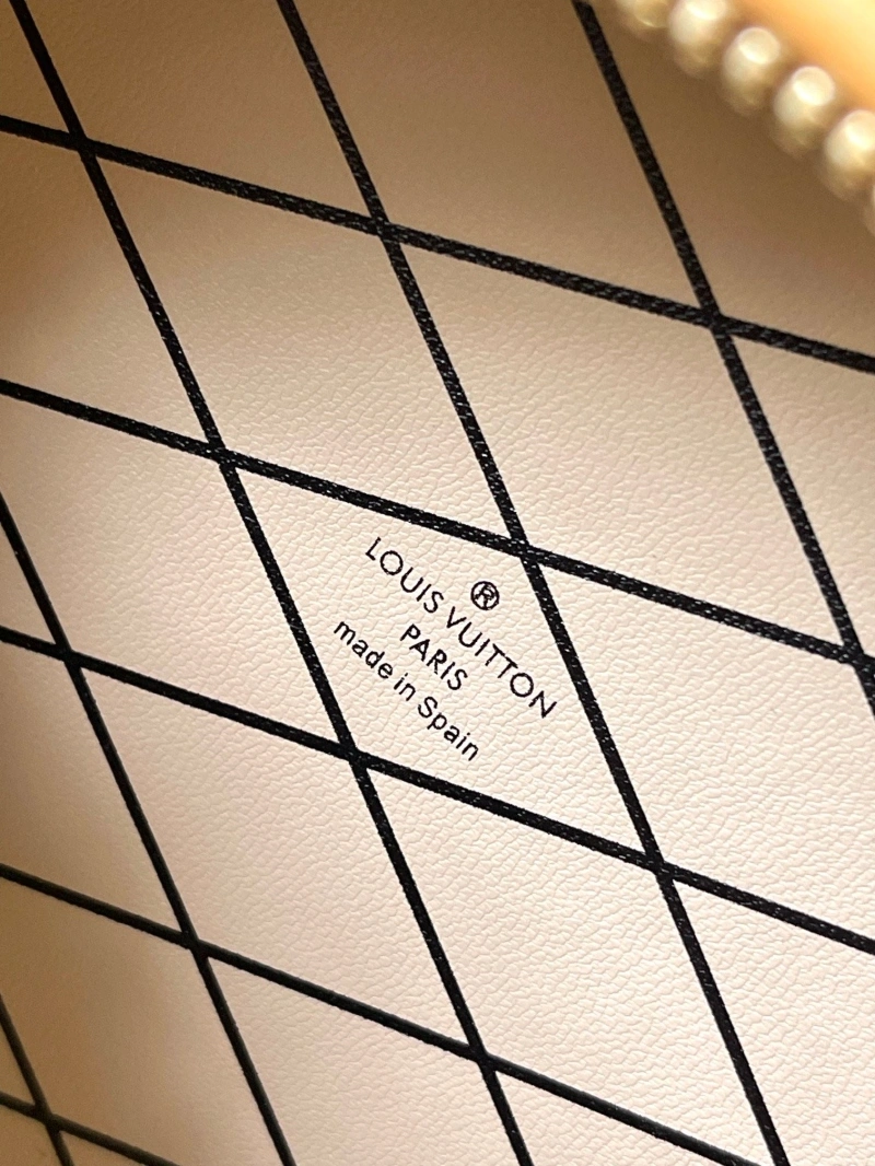 LV Round Bags 4233H-1698