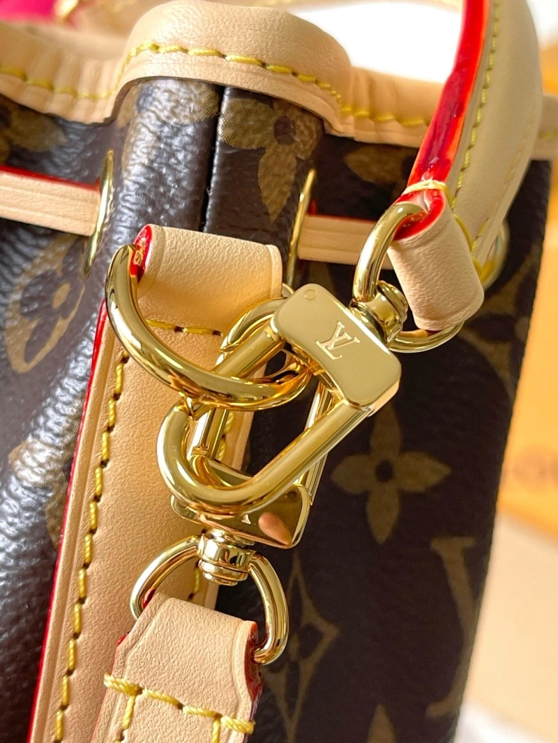 LV Bucket Bags 4233H-1773