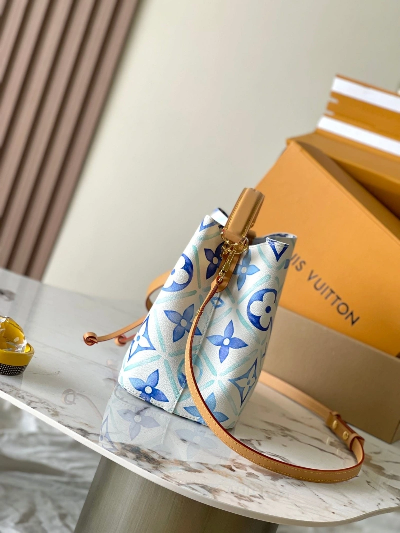 LV Bucket Bags 4233H-1784
