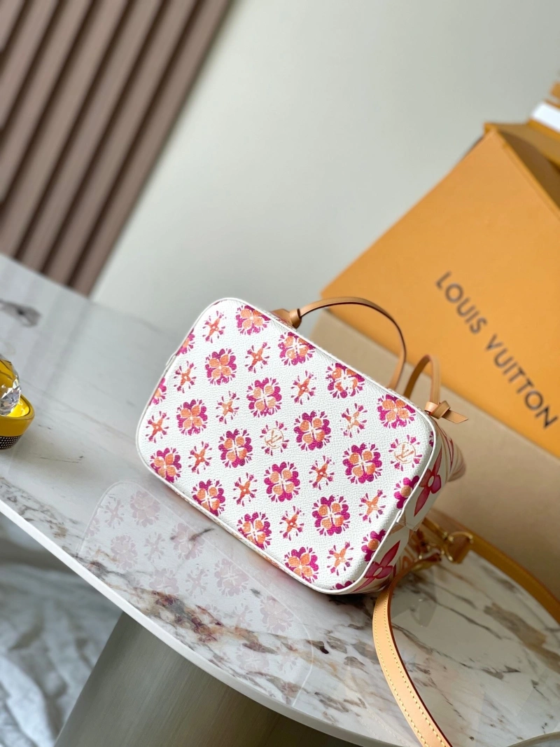 LV Bucket Bags 4233H-1785