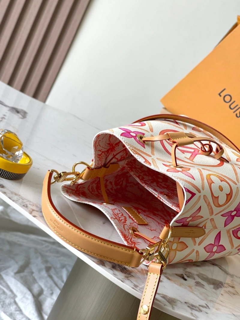 LV Bucket Bags 4233H-1785