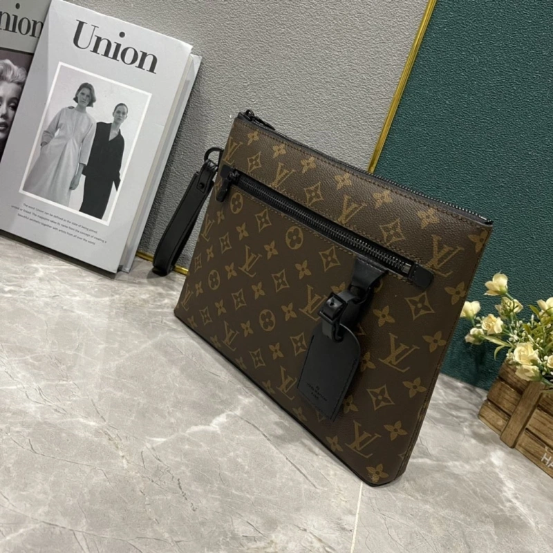LV Clutch Bags 4233H-1809