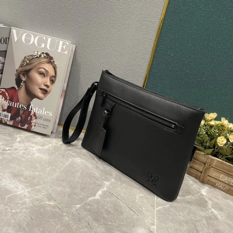 LV Clutch Bags 4233H-1825