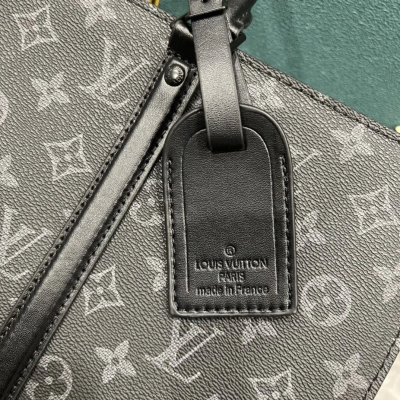LV Mens Briefcases 4233H-1827