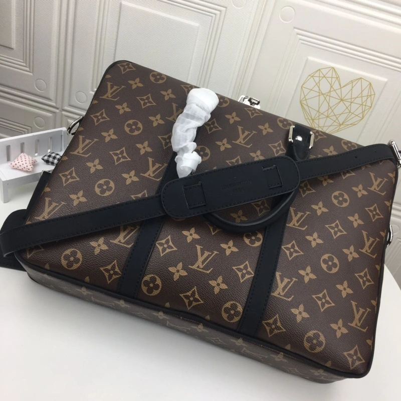 LV Mens Briefcases 4233H-1828