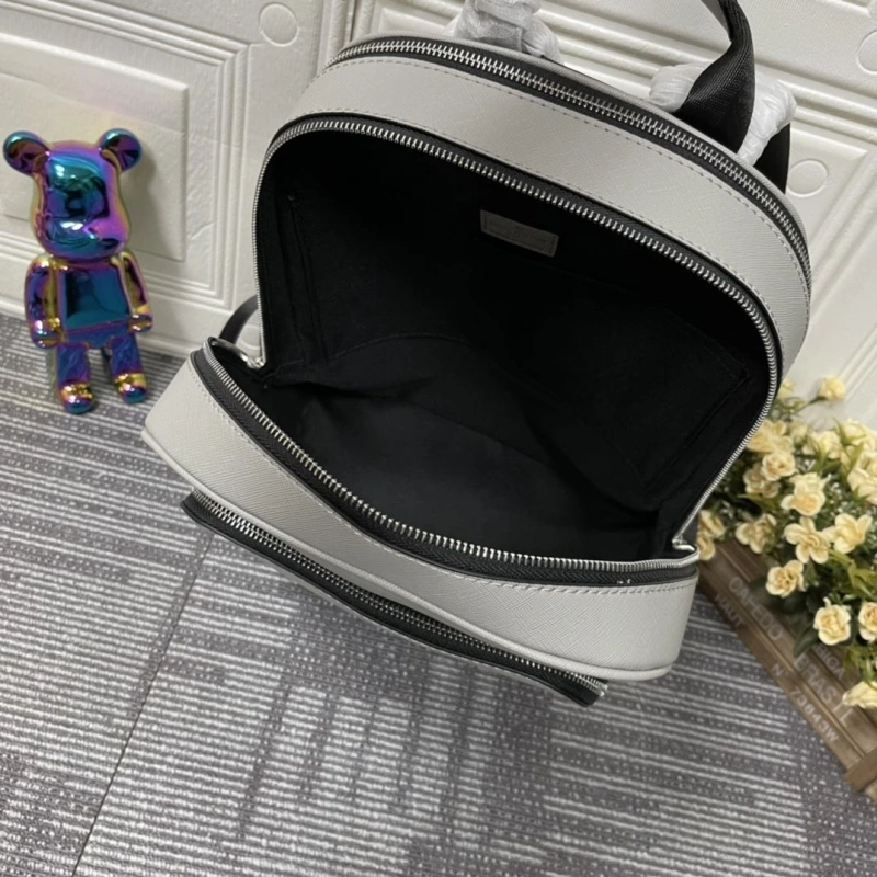 LV Backpacks 4233H-1845