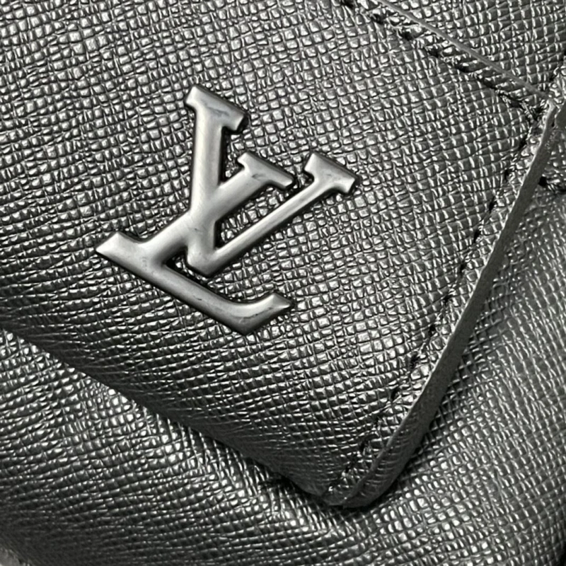 LV Backpacks 4233H-1846