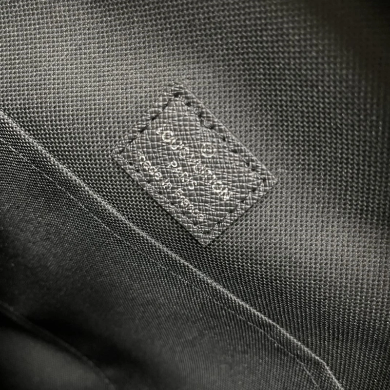 LV Backpacks 4233H-1846