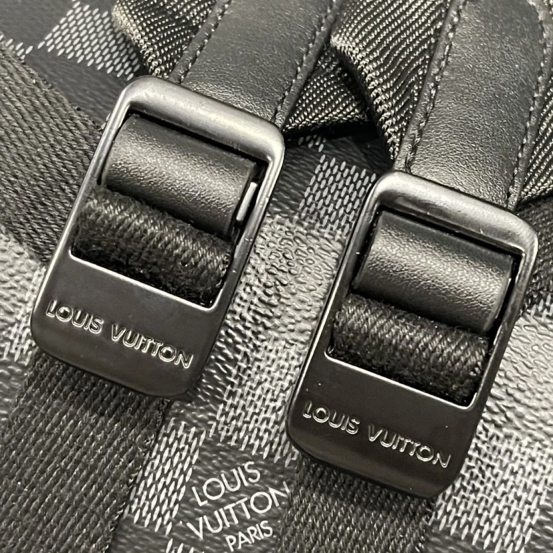 LV Backpacks 4233H-1888