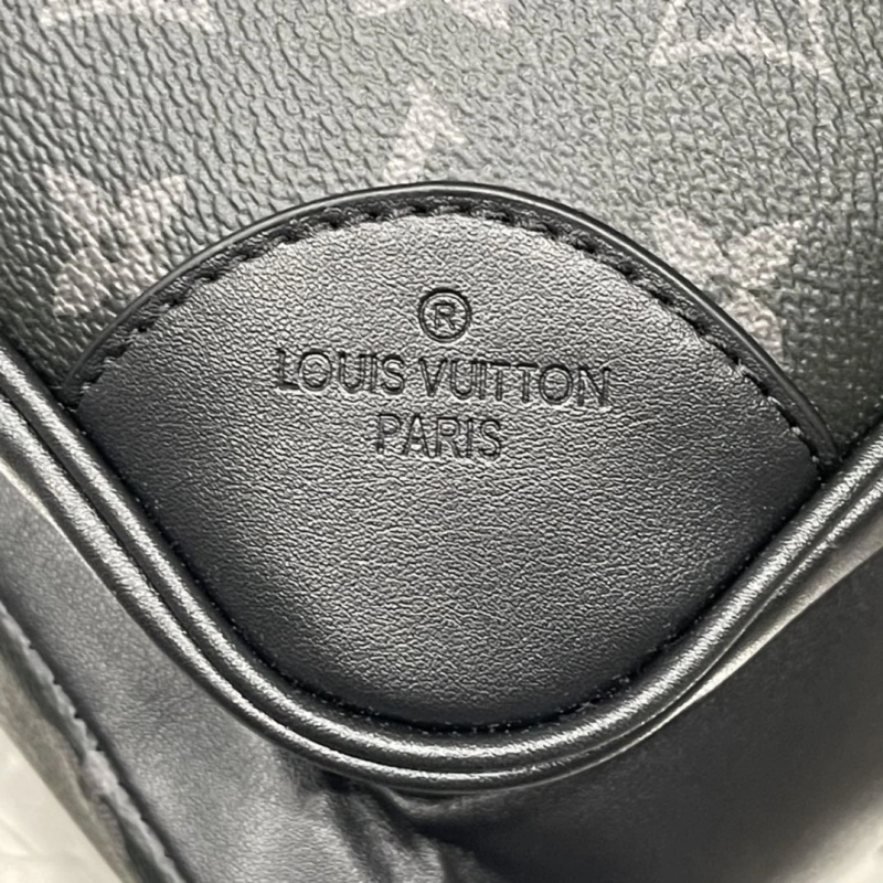 LV Backpacks 4233H-1889