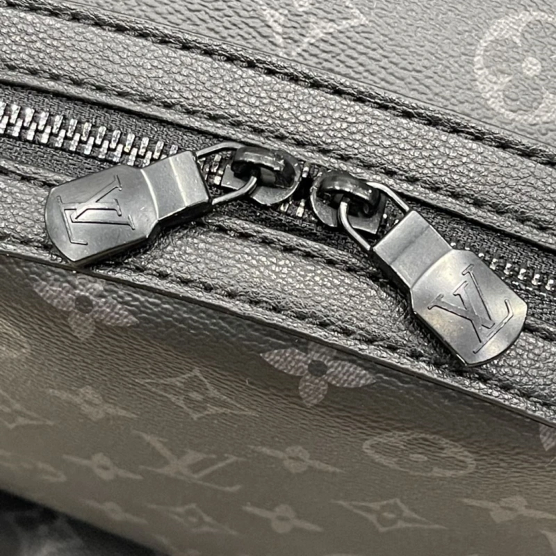 LV Backpacks 4233H-1900