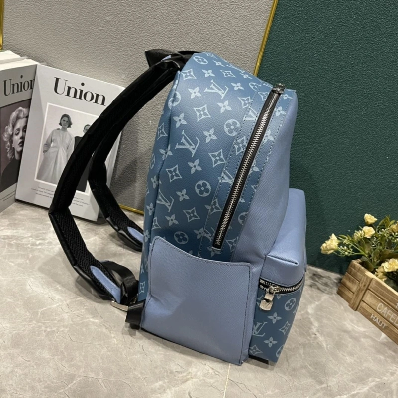 LV Backpacks 4233H-1904