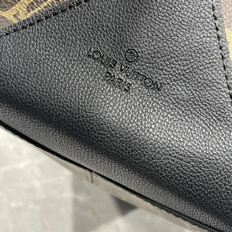 LV Shopping Bags 4233H-1908