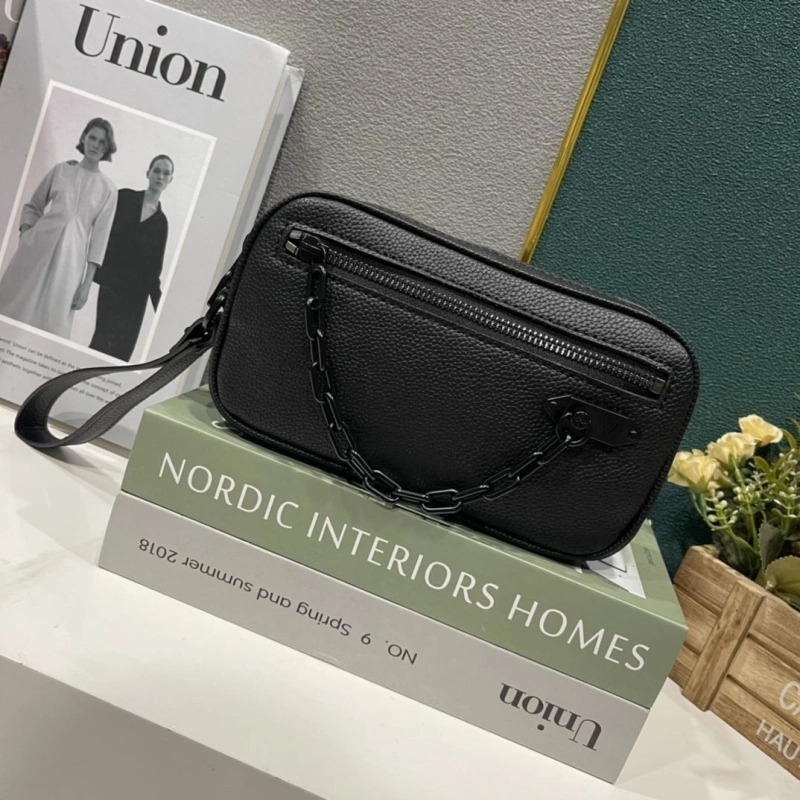LV Clutch Bags 4233H-1916