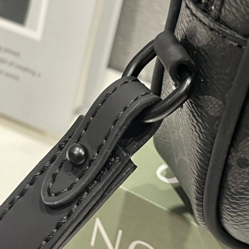 LV Clutch Bags 4233H-1918