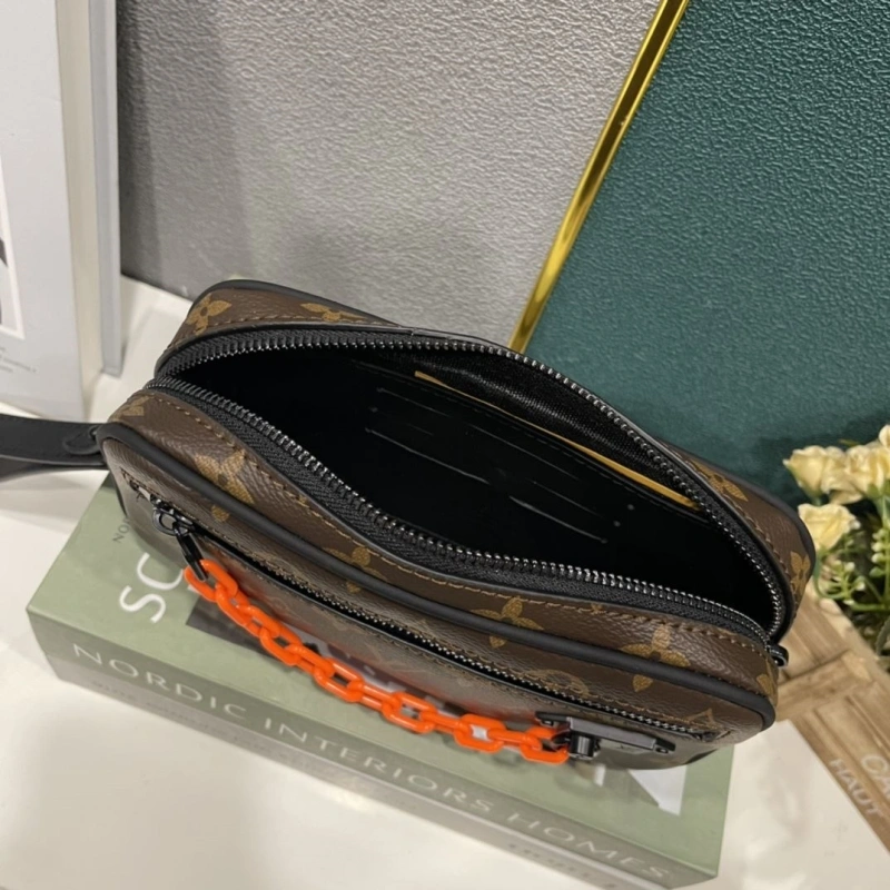 LV Clutch Bags 4233H-1919
