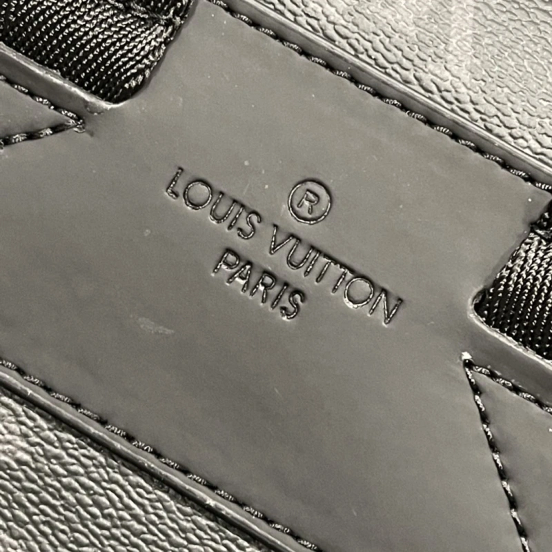 LV Backpacks 4233H-1934