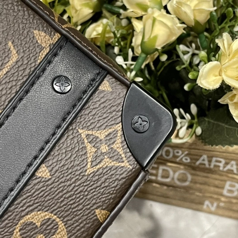 LV Box Bags 4233H-1975