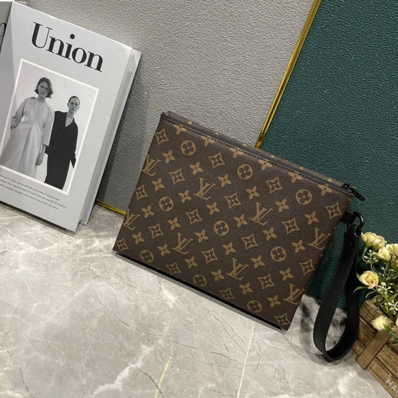 LV Clutch Bags 4233H-1981